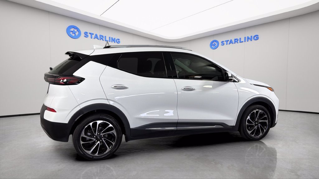 Certified 2023 Chevrolet Bolt EUV Premier FWD image 11