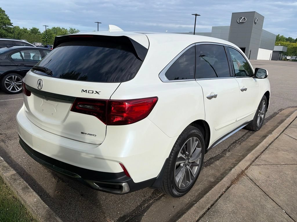 Used 2018 Acura MDX SH-AWD w/ Technology Package image 9