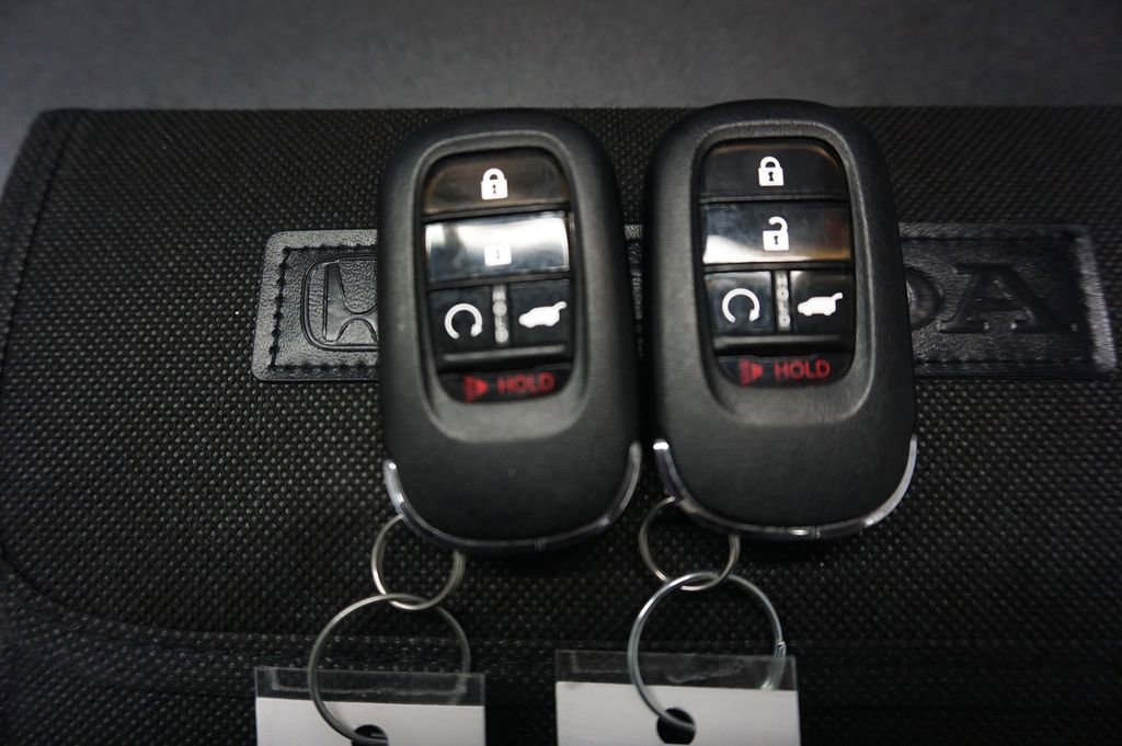 Used 2024 Honda Pilot Elite image 23