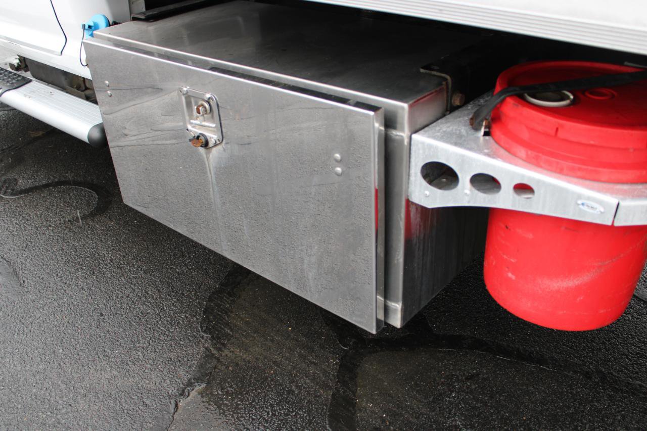 Used 2012 RAM 5500 SLT RWD image 13