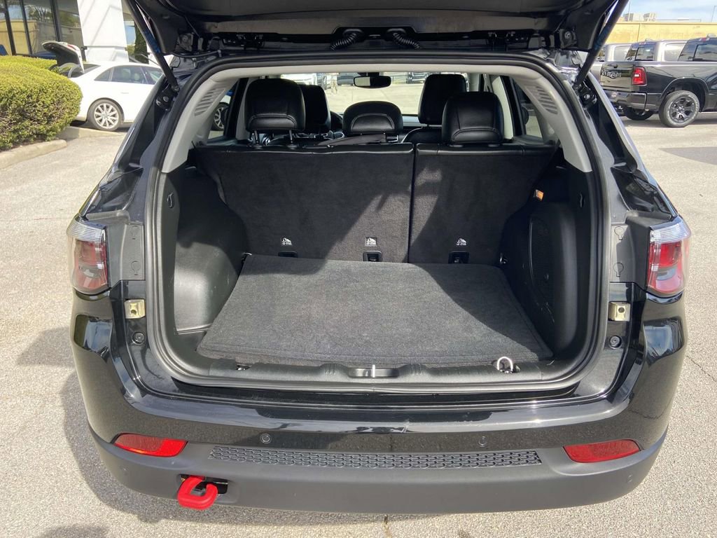 Used 2022 Jeep Compass Trailhawk w/ Sun and Sound Group image 14