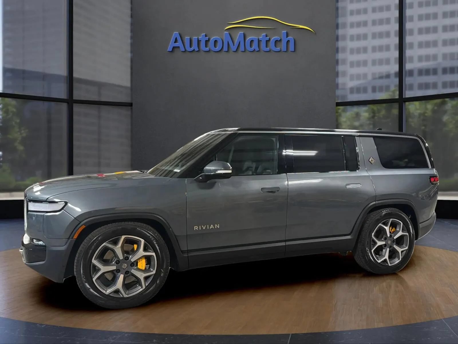 Used 2022 Rivian R1S Launch Edition Quad AWD/4WD image 5