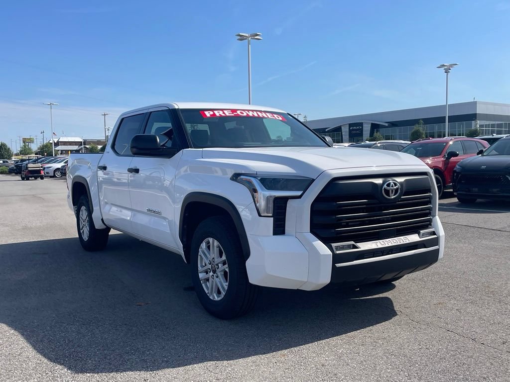 Used 2025 Toyota Tundra SR5 RWD image 4
