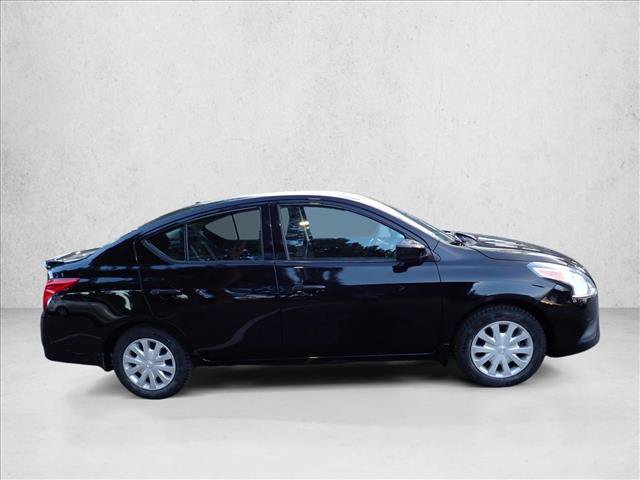 Used 2016 Nissan Versa S Plus FWD image 5