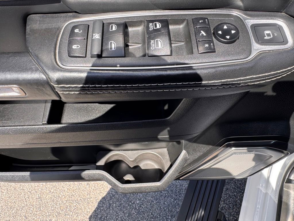 Used 2021 RAM 3500 Limited image 17