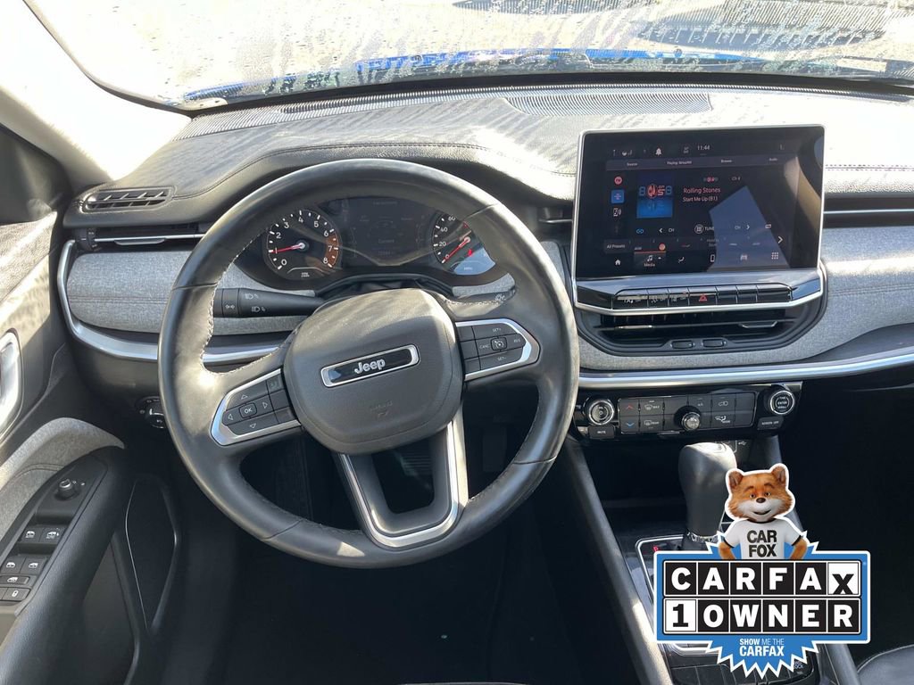 Used 2022 Jeep Compass Latitude image 9