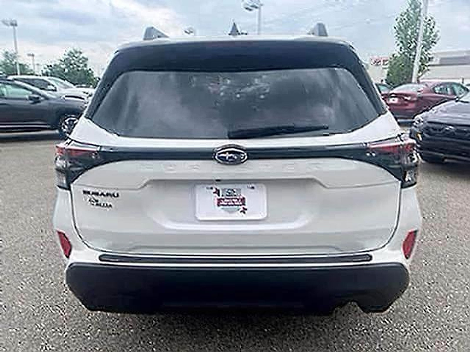 Certified 2025 Subaru Forester Premium w/ Convenience Package #1 AWD/4WD image 5