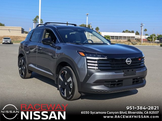 New 2025 Nissan Kicks SR image 1