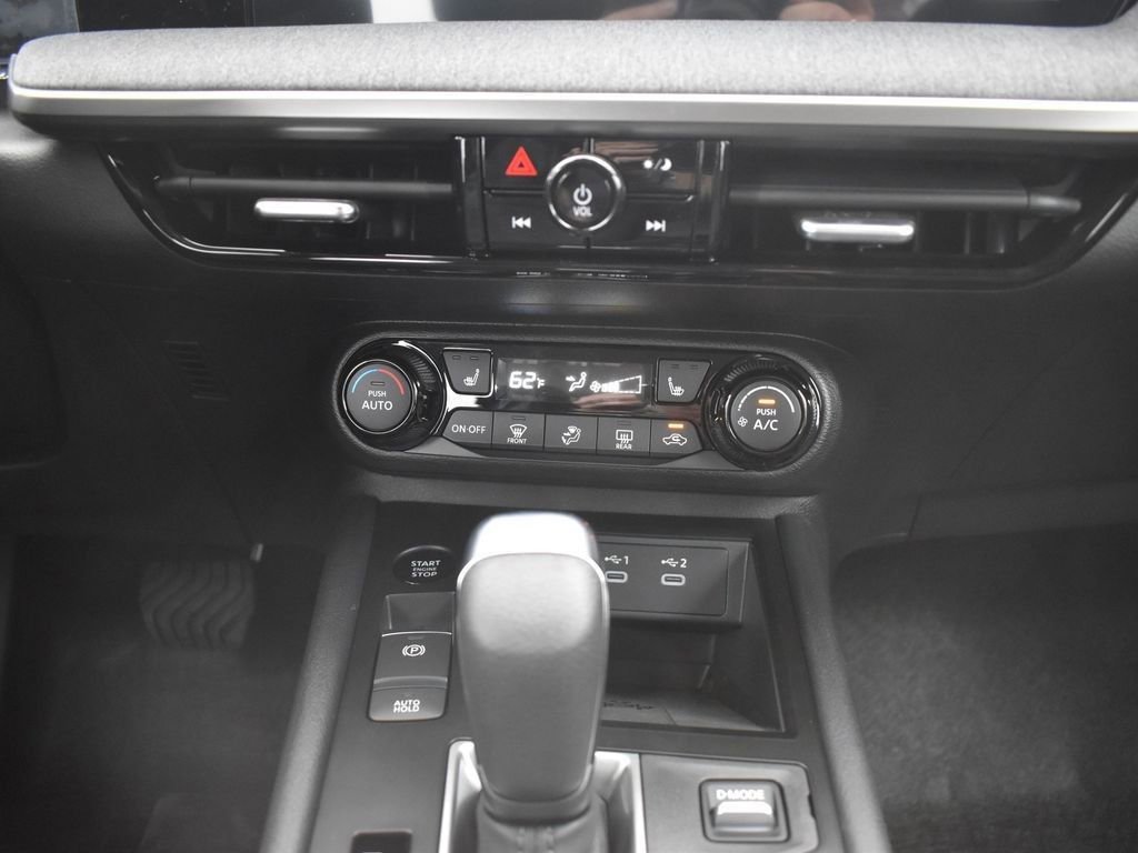 New 2026 Nissan Kicks SV w/ SV Premium Package image 11