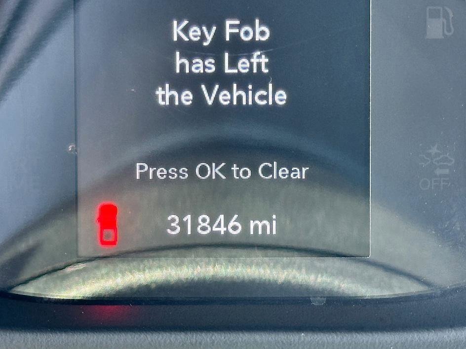 Used 2022 Jeep Gladiator Sport image 21