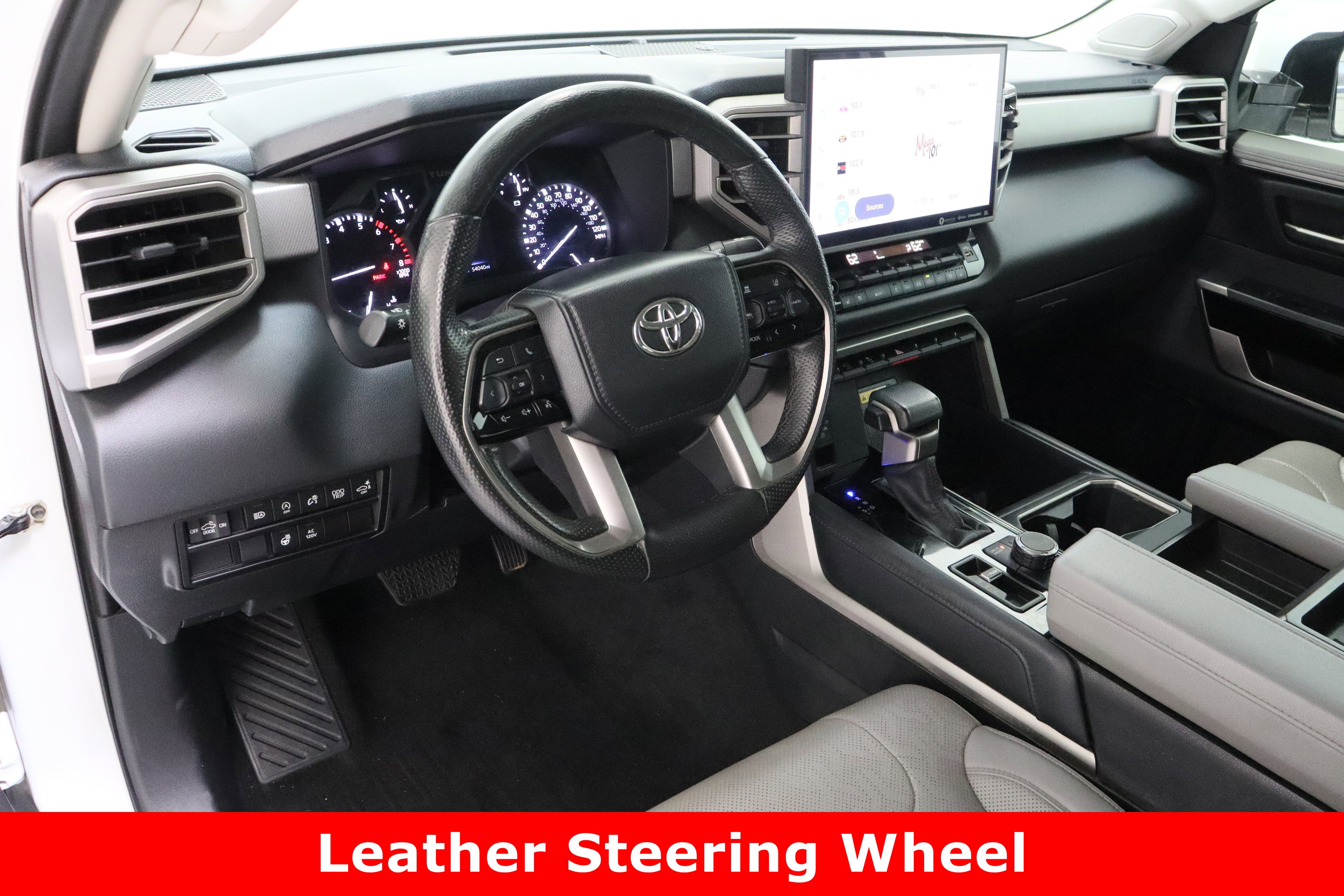 Used 2023 Toyota Tundra Limited image 13