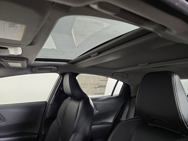 New 2026 Toyota Prius Plug-In Hybrid image 31