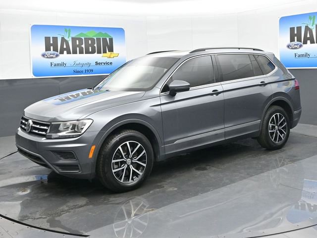 Used 2021 Volkswagen Tiguan SE w/ Panoramic Sunroof Package image 1