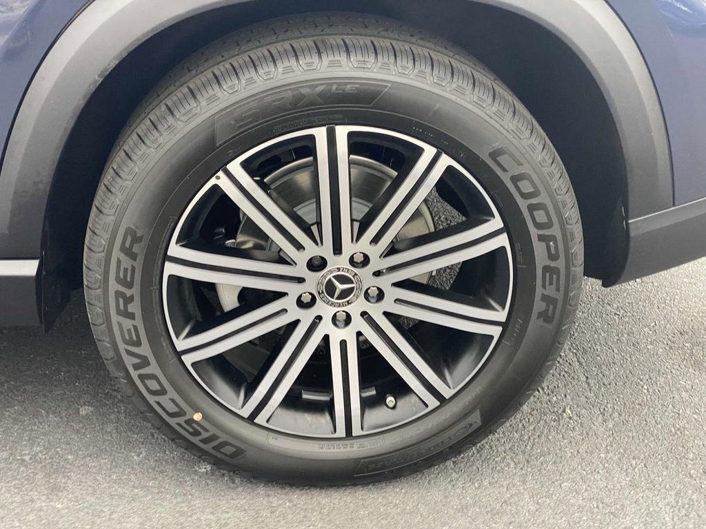 Certified 2025 Mercedes-Benz GLE 350 GLE 350 image 9