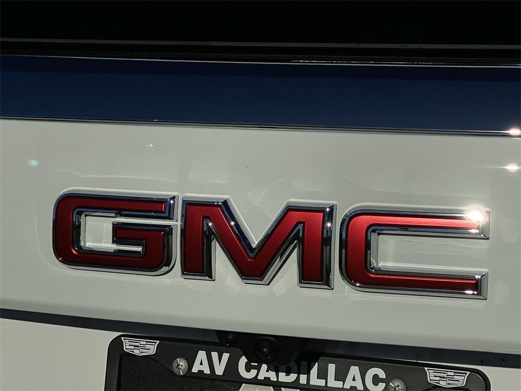 New 2026 GMC Yukon Elevation image 41