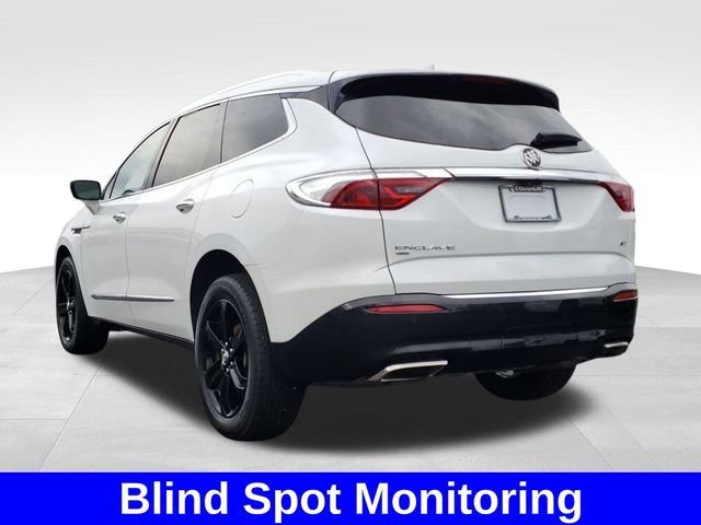 Used 2024 Buick Enclave Essence w/ Sport Touring Edition AWD/4WD video 3