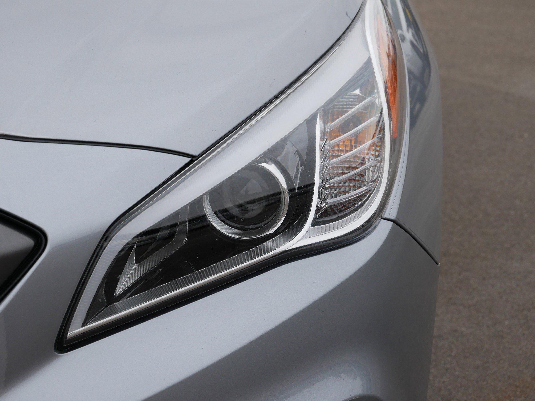 Used 2017 Hyundai Sonata Limited w/ Ultimate Package 04 image 16