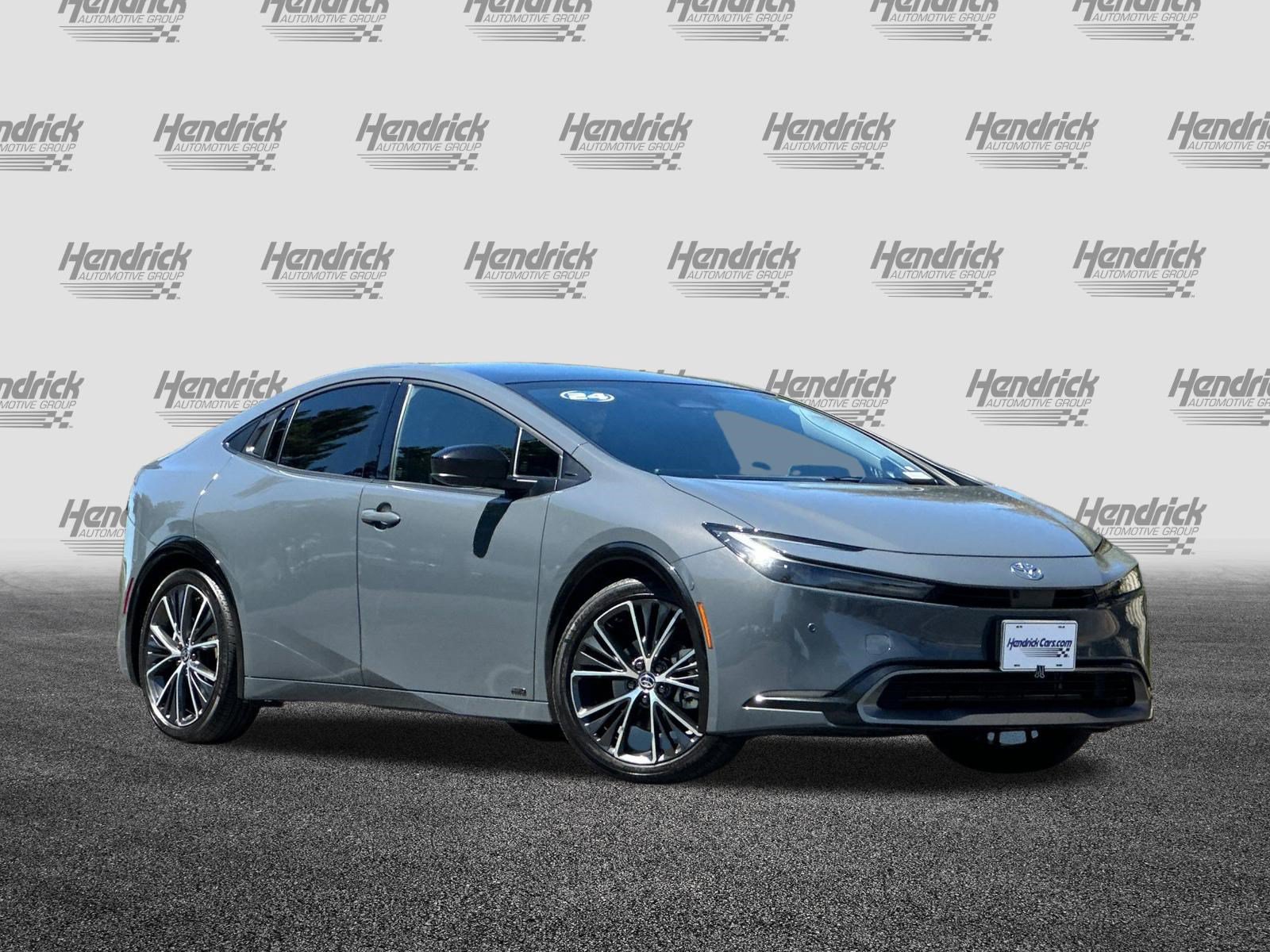 Used 2024 Toyota Prius Limited w/ Limited Premium Package AWD/4WD image 2