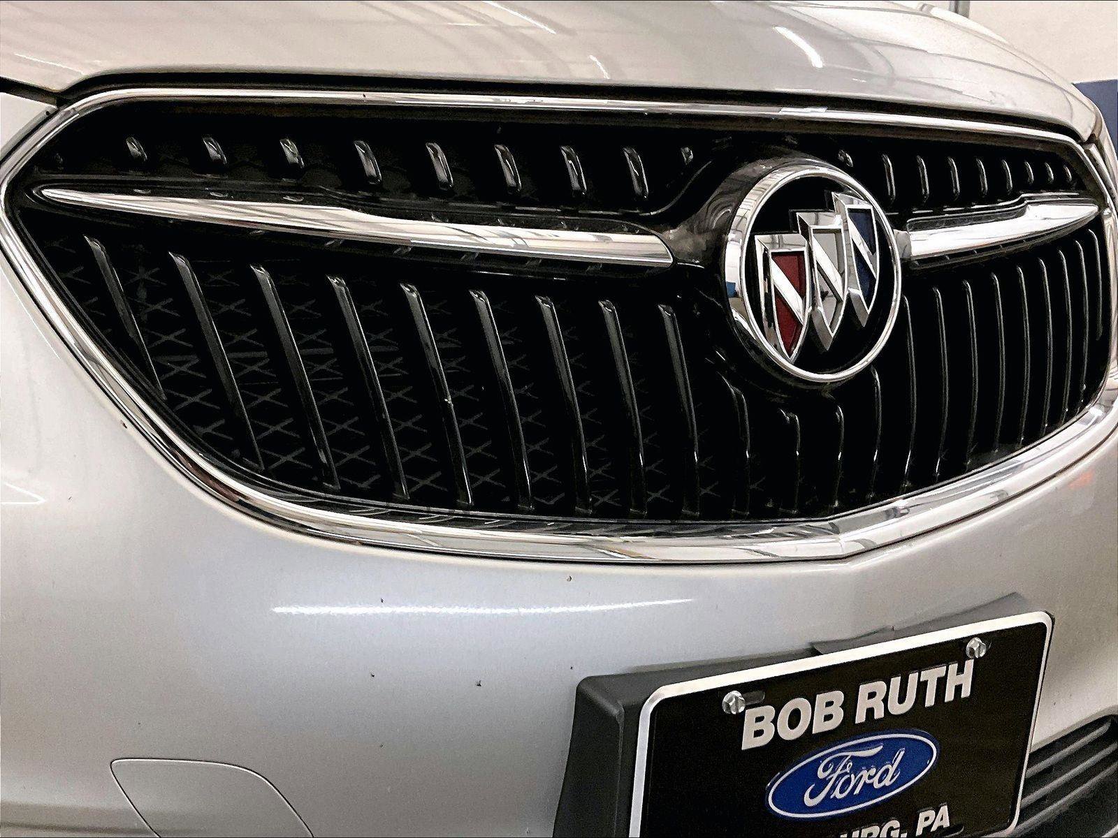 Used 2019 Buick Encore Sport Touring AWD/4WD image 29