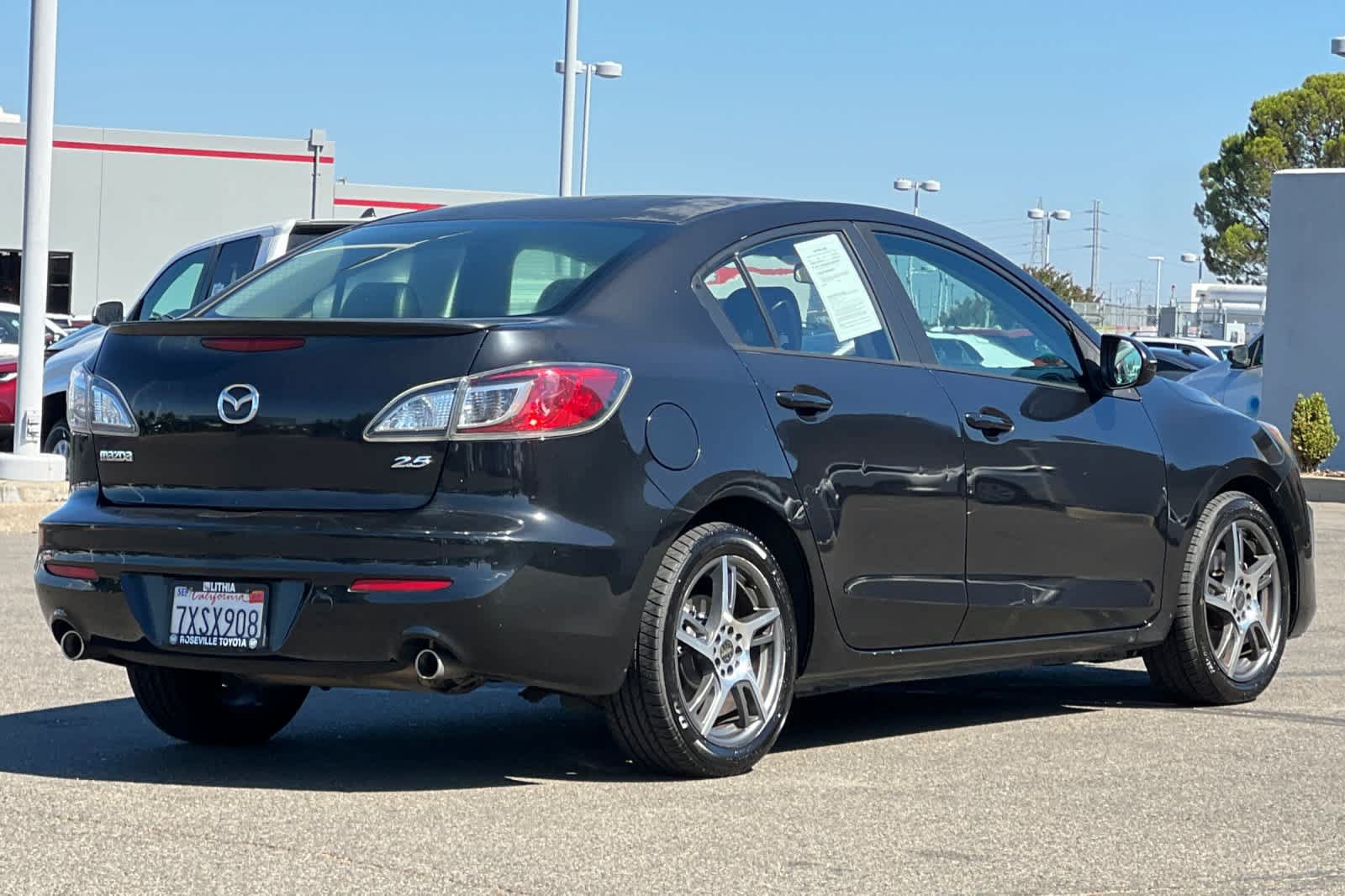 Used 2011 MAZDA MAZDA3 s Grand Touring FWD image 2
