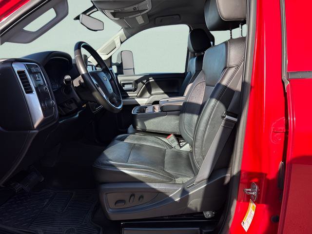 Used 2015 Chevrolet Silverado 2500 LT AWD/4WD image 11