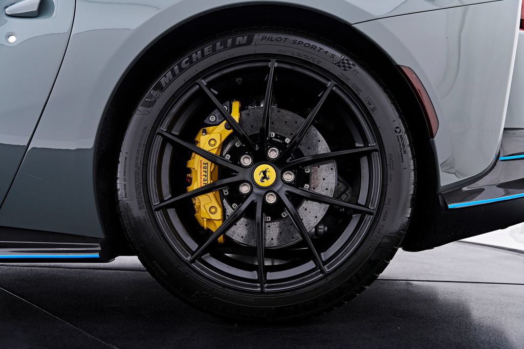 Used 2023 Ferrari 812 GTS RWD image 57