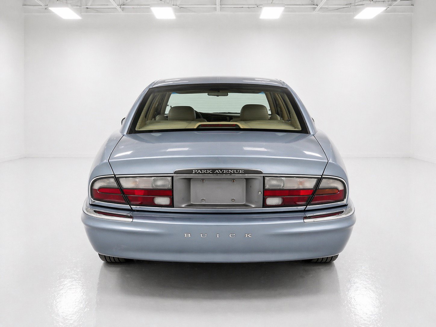 Used 2005 Buick Park Avenue FWD image 4