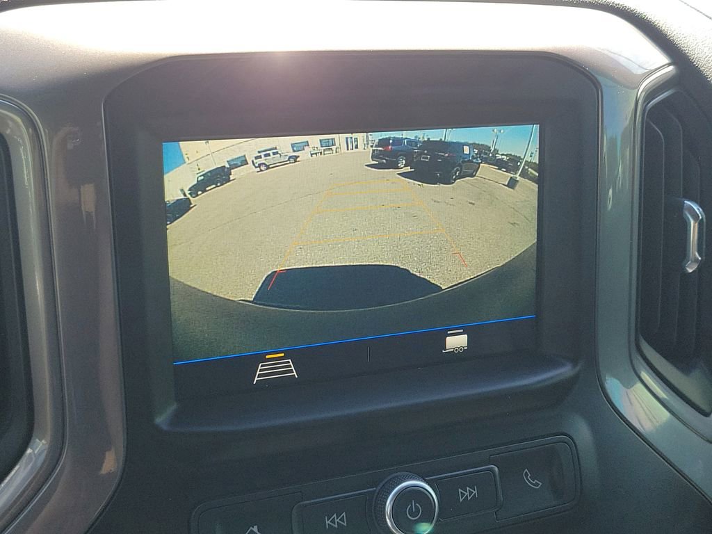 Used 2019 Chevrolet Silverado 1500 Custom w/ Custom Value Package image 10