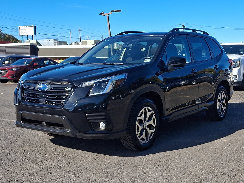 Used 2022 Subaru Forester Premium AWD/4WD image 6