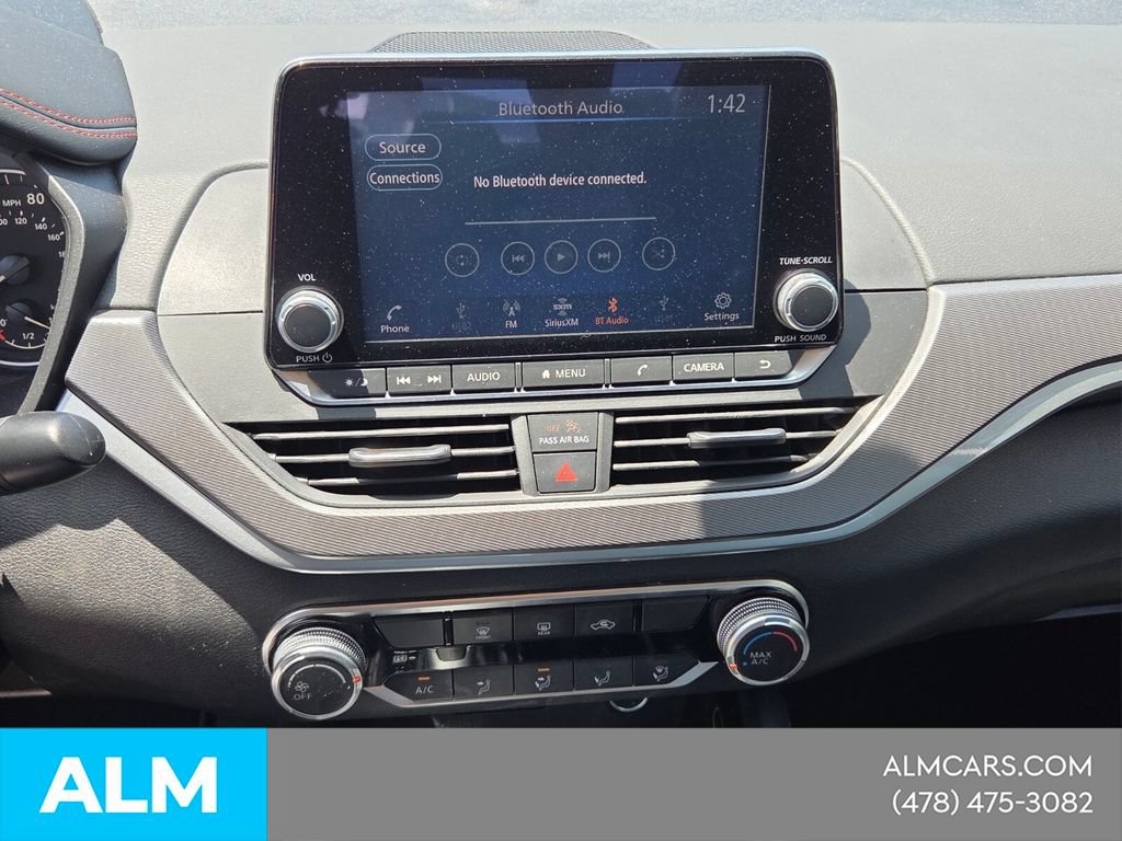 Used 2025 Nissan Altima 2.5 SR FWD image 18