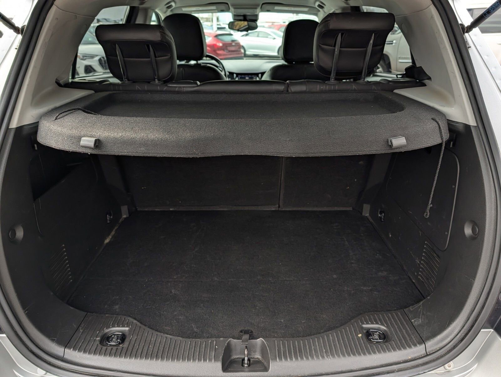 Used 2020 Chevrolet Trax LT w/ LT Convenience Package image 19