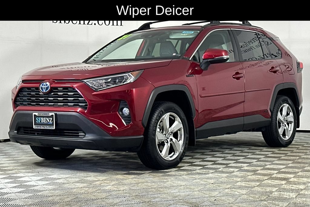 Used 2021 Toyota RAV4 XLE Premium AWD/4WD image 9