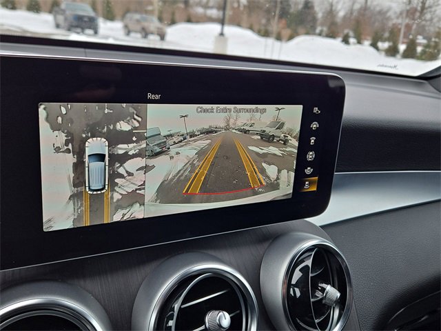 Used 2022 Mercedes-Benz GLC 300 4MATIC image 11