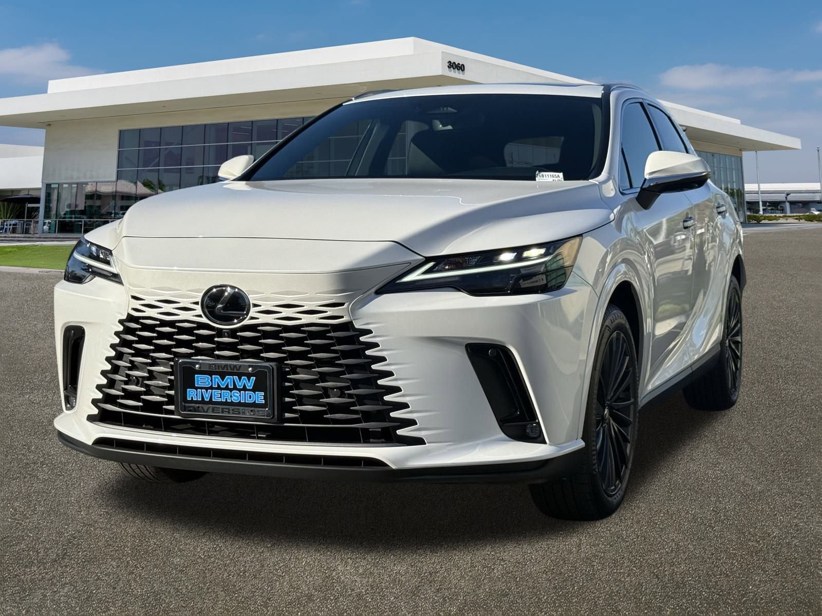 Used 2024 Lexus RX 350h 350h image 4