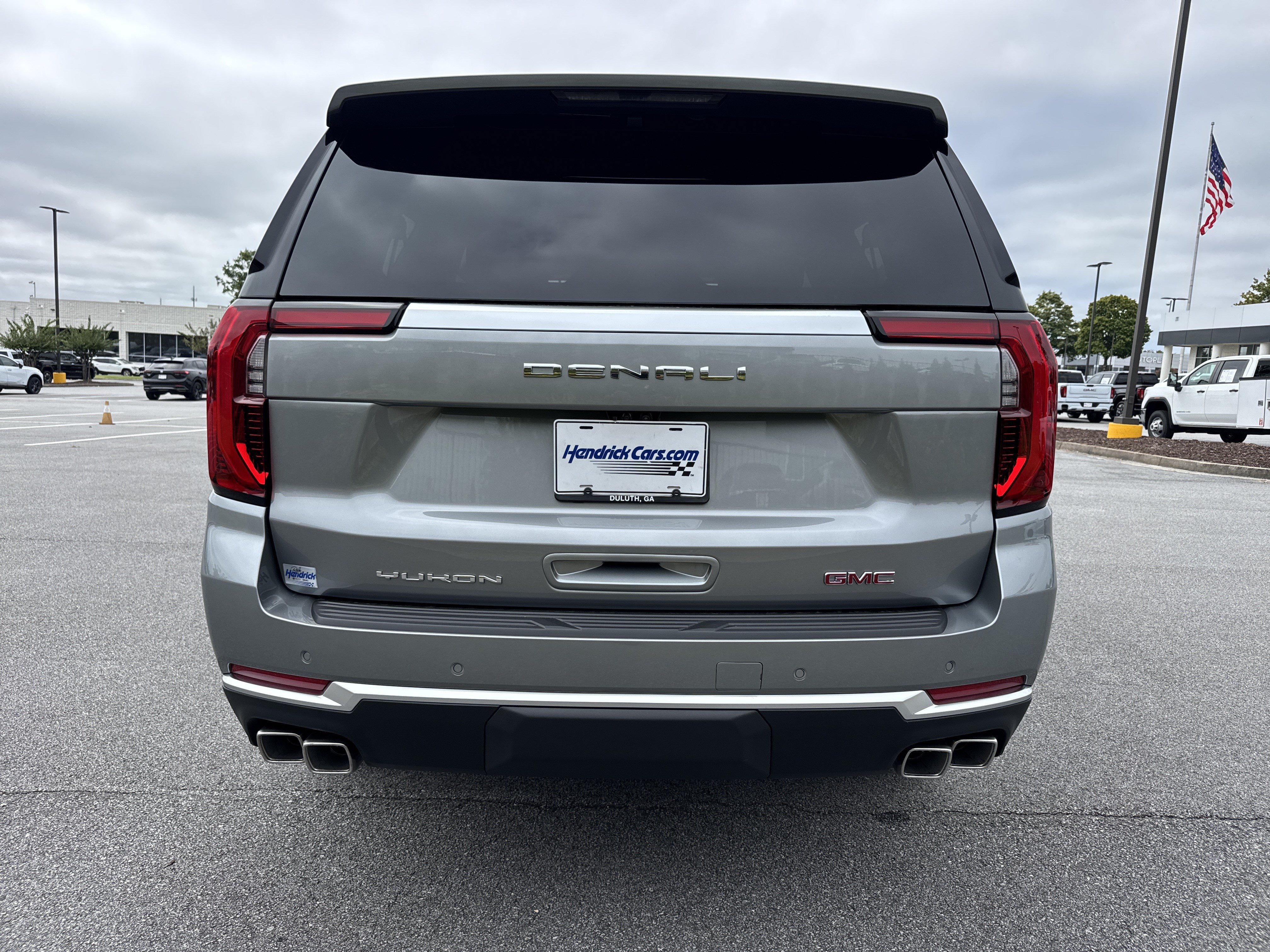 New 2026 GMC Yukon XL Denali w/ Denali Reserve Package AWD/4WD image 9