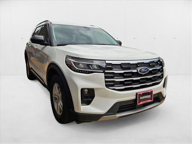 New 2025 Ford Explorer Active w/ Active Comfort Package image 7