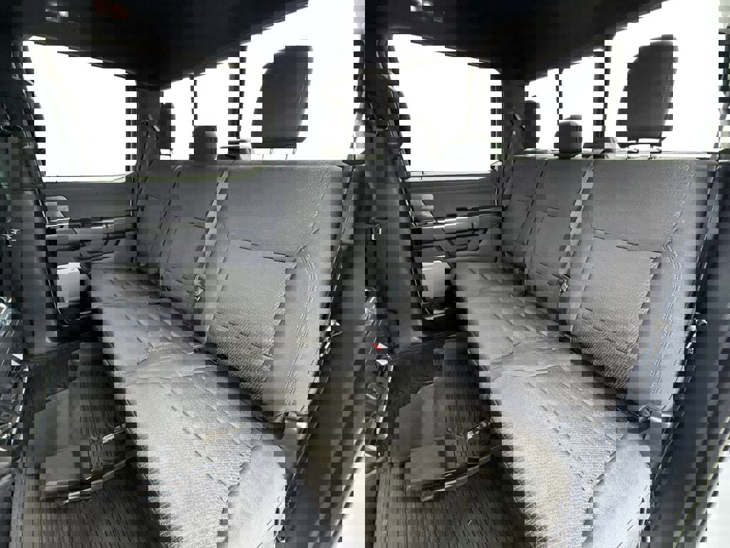 Used 2022 Ford F150 XLT w/ Equipment Group 302A High image 16