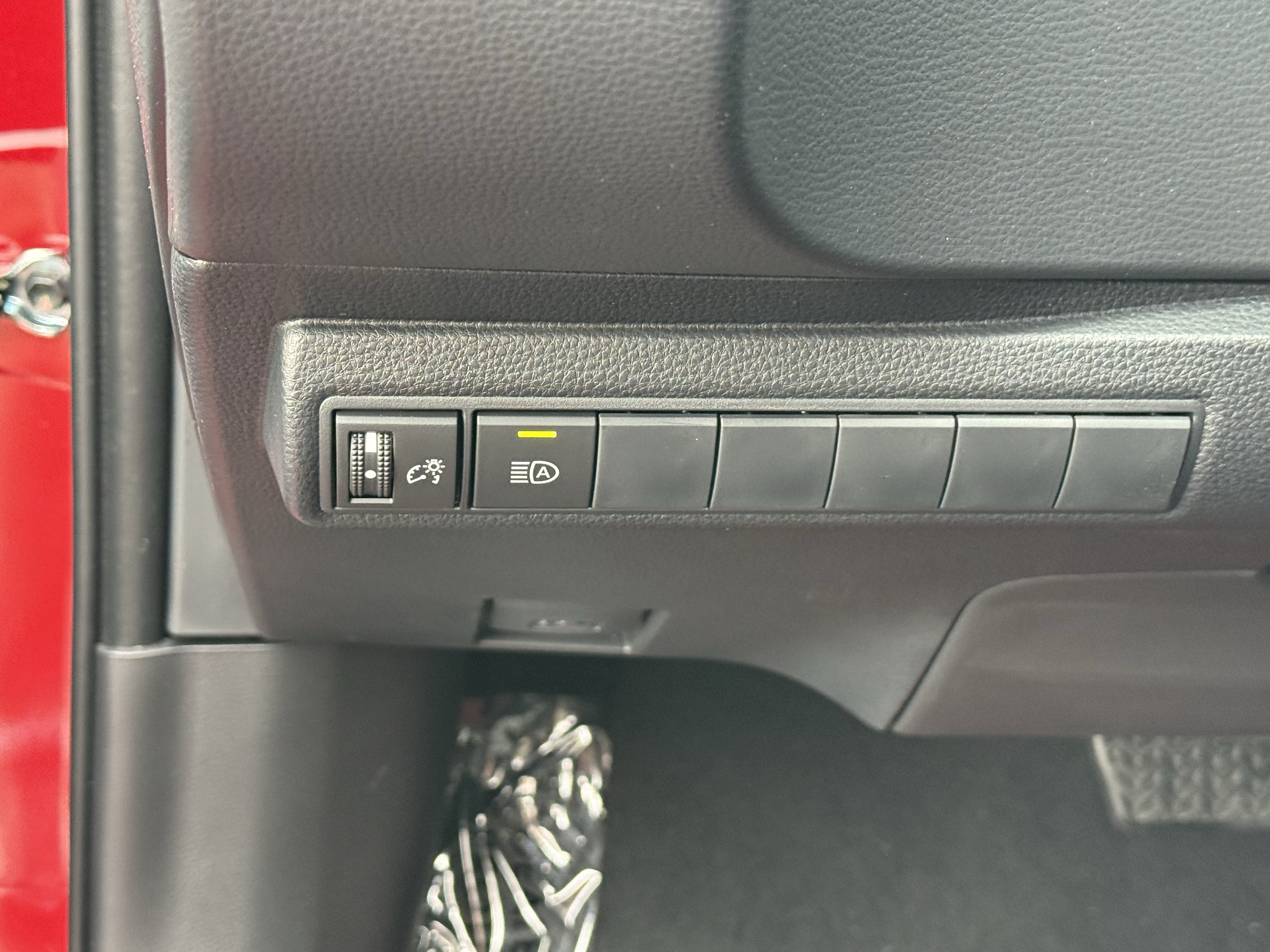 Used 2025 Toyota Corolla XSE FWD image 22