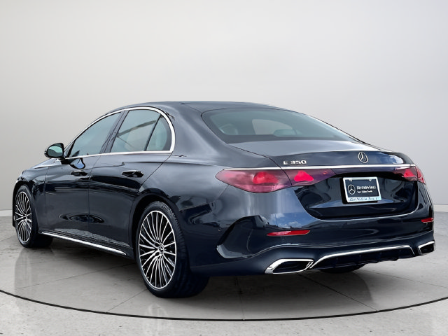 Used 2025 Mercedes-Benz E 350 Sedan image 4