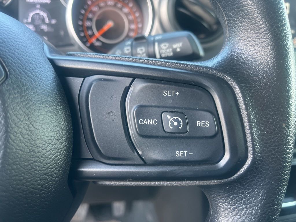 Used 2022 Jeep Wrangler Sport AWD/4WD image 19