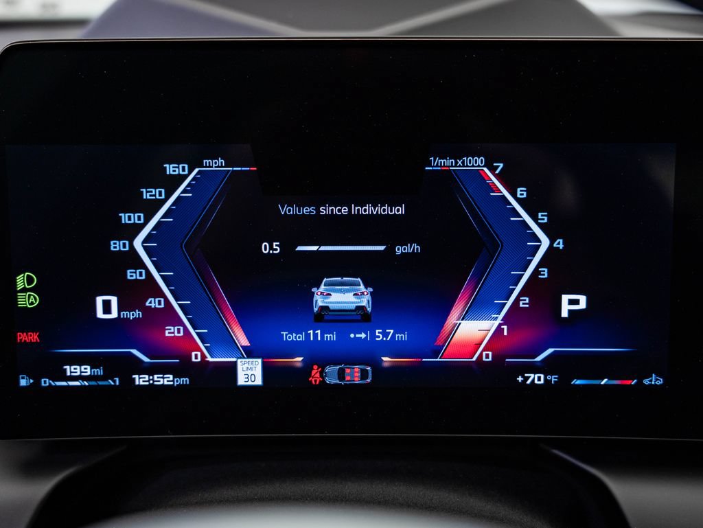 New 2026 BMW M235i xDrive w/ Technology Package AWD/4WD image 32