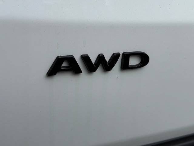 New 2026 Ford Transit 250 148 Medium Roof Extended AWD w/ Load Area Protection Package image 15