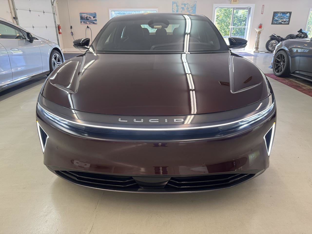 Used 2025 Lucid Air Touring AWD/4WD image 29