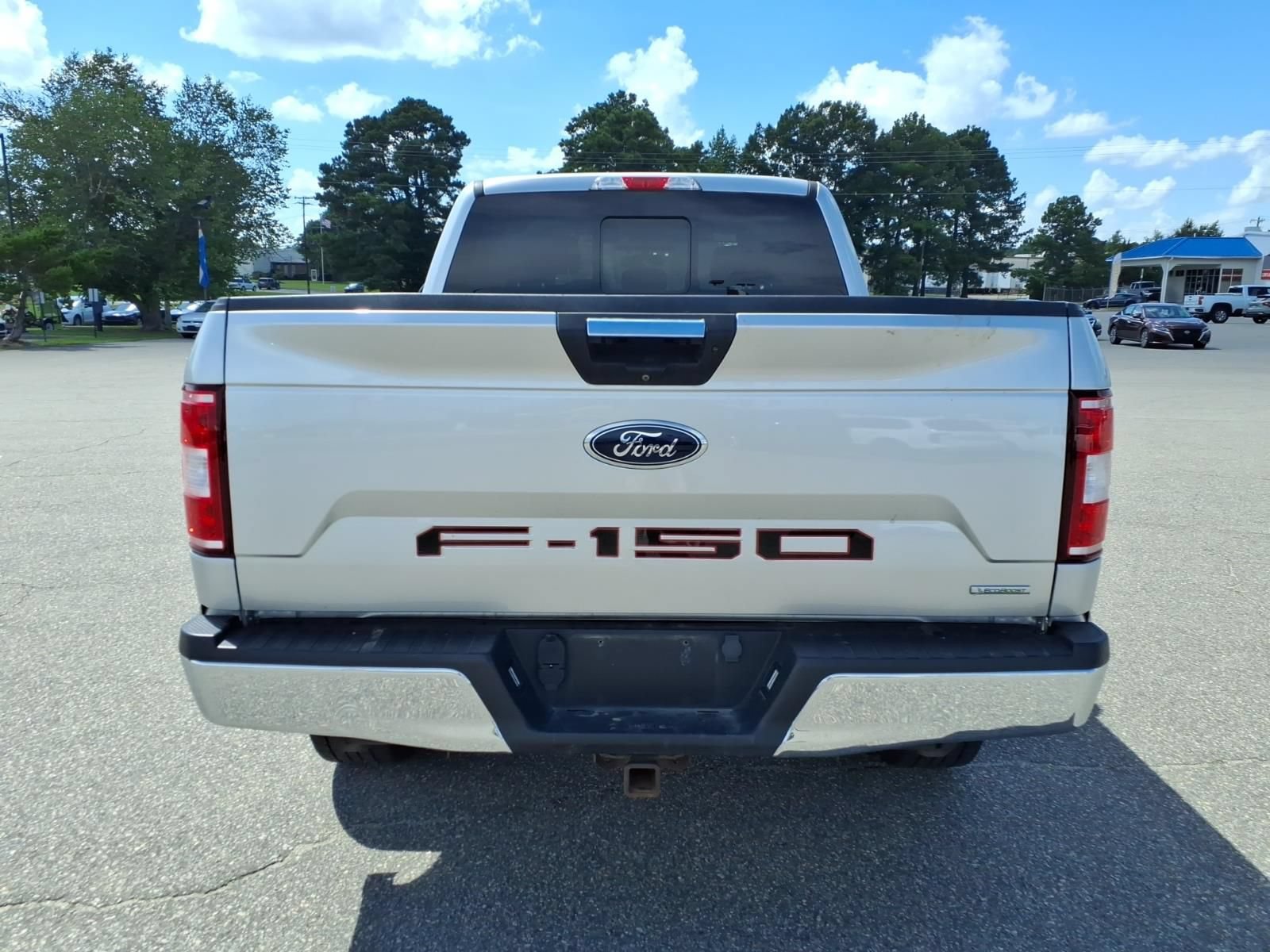 Used 2019 Ford F150 XLT w/ Equipment Group 302A Luxury AWD/4WD image 4