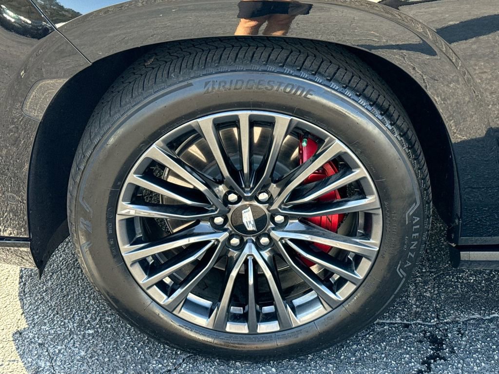 Used 2024 Cadillac Escalade V image 12