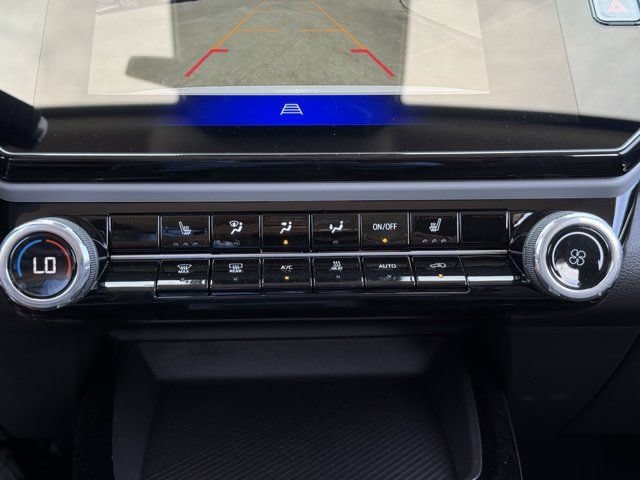 New 2027 Chevrolet Bolt LT w/ Comfort Package FWD image 15