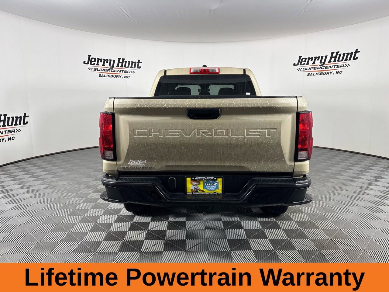 Used 2023 Chevrolet Colorado W/T image 8