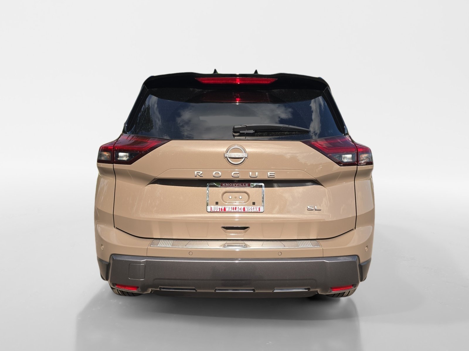 Certified 2025 Nissan Rogue SL w/ Tech Package FWD image 4