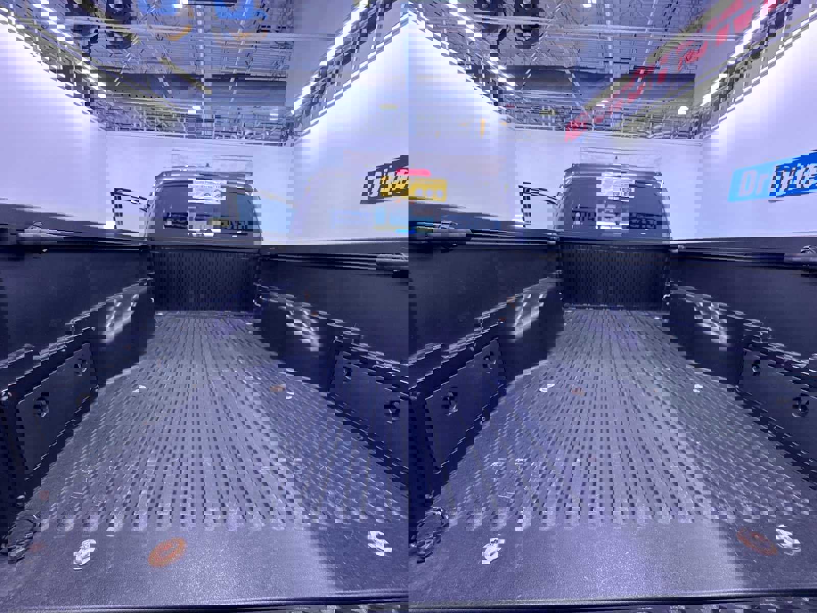 Used 2016 Toyota Tacoma SR5 image 39