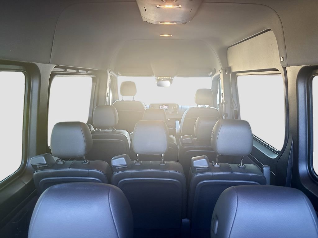 Used 2024 Mercedes-Benz Sprinter 2500 image 14